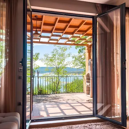 Βίλα Biala Family Haven