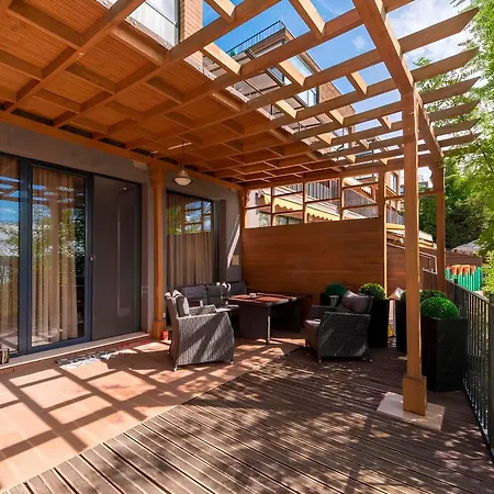 Βίλα Biala Family Haven